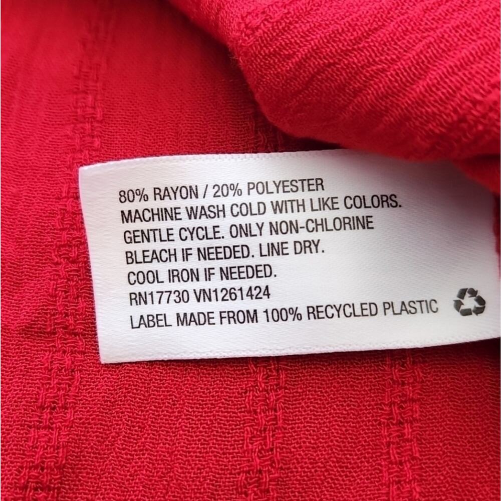 Universal Thread Ripe Red V Neck Ruffle Sleeve Blouse Medium - Picture 11 of 11